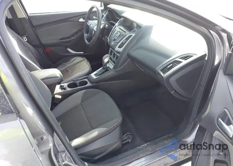 2013 Ford Focus Se z USA, uszkodzony, nr VIN 1FADP3F29DL261368